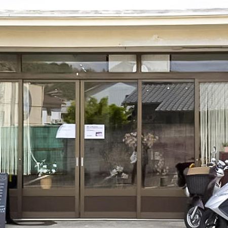 Hotel Guest Cafe Kuchikumano Kamitondacho Exteriér fotografie