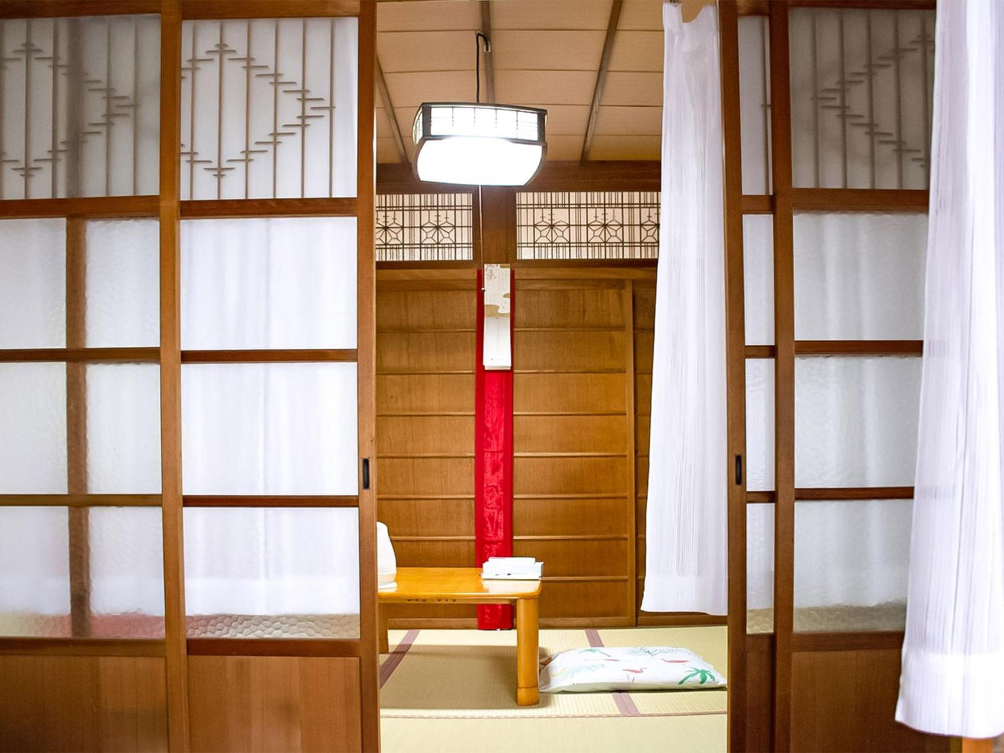 Hotel Guest Cafe Kuchikumano Kamitondacho Exteriér fotografie
